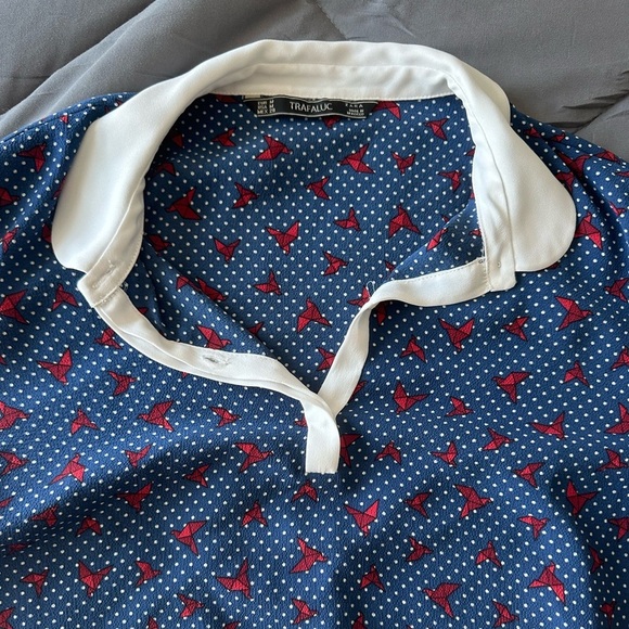 Zara Trafaluc Medium collared short sleeve paper crane print blouse navy blue - Picture 3 of 8